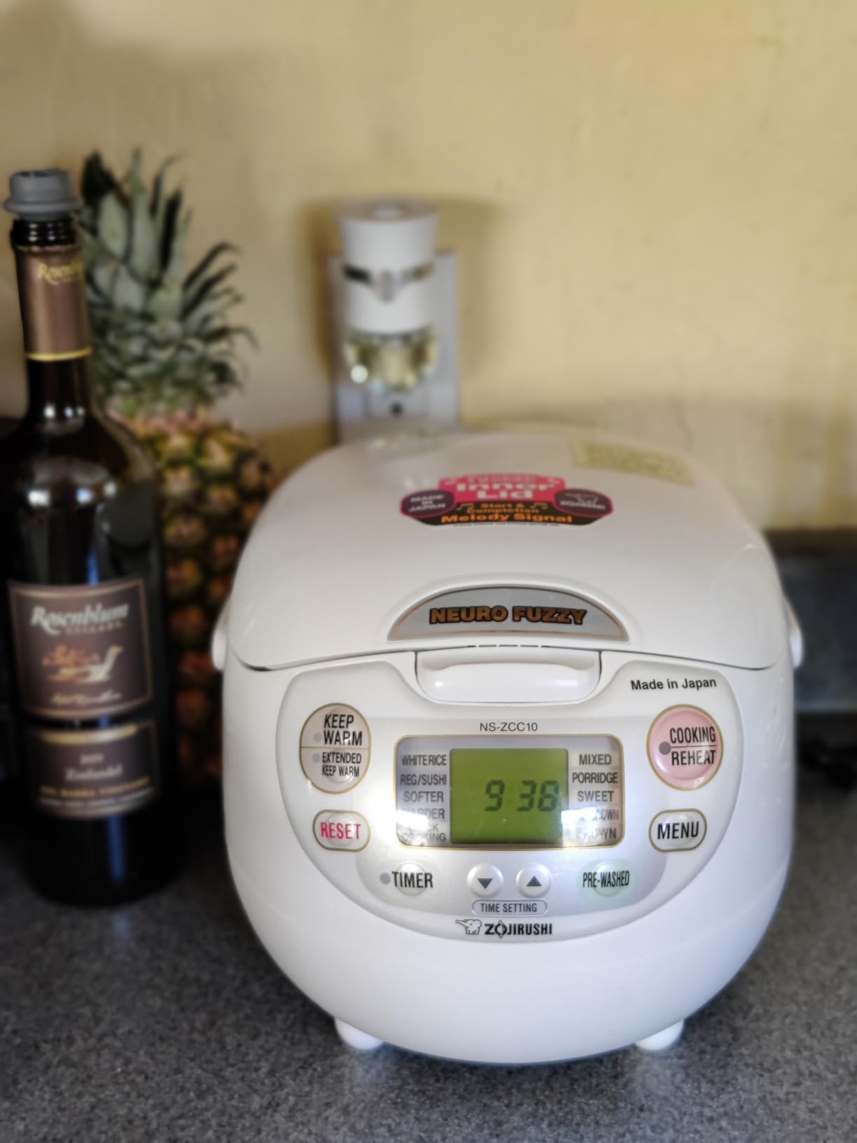 Zojirushi Ns ZCC10 Neuro Fuzzy Rice Cooker and Warmer (White) customer photo 2