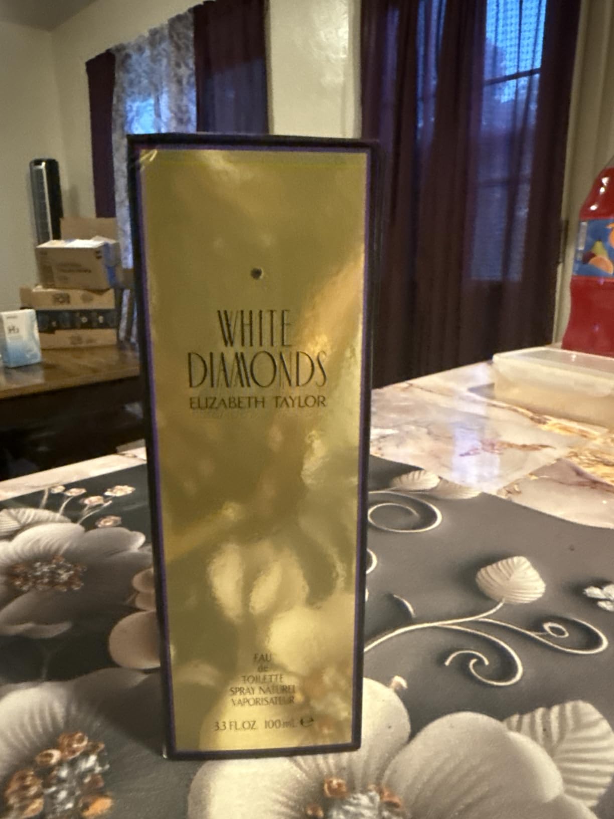 Elizabeth Taylor White Diamonds Eau de Toilette for Women, 3.3 fl oz customer photo 1
