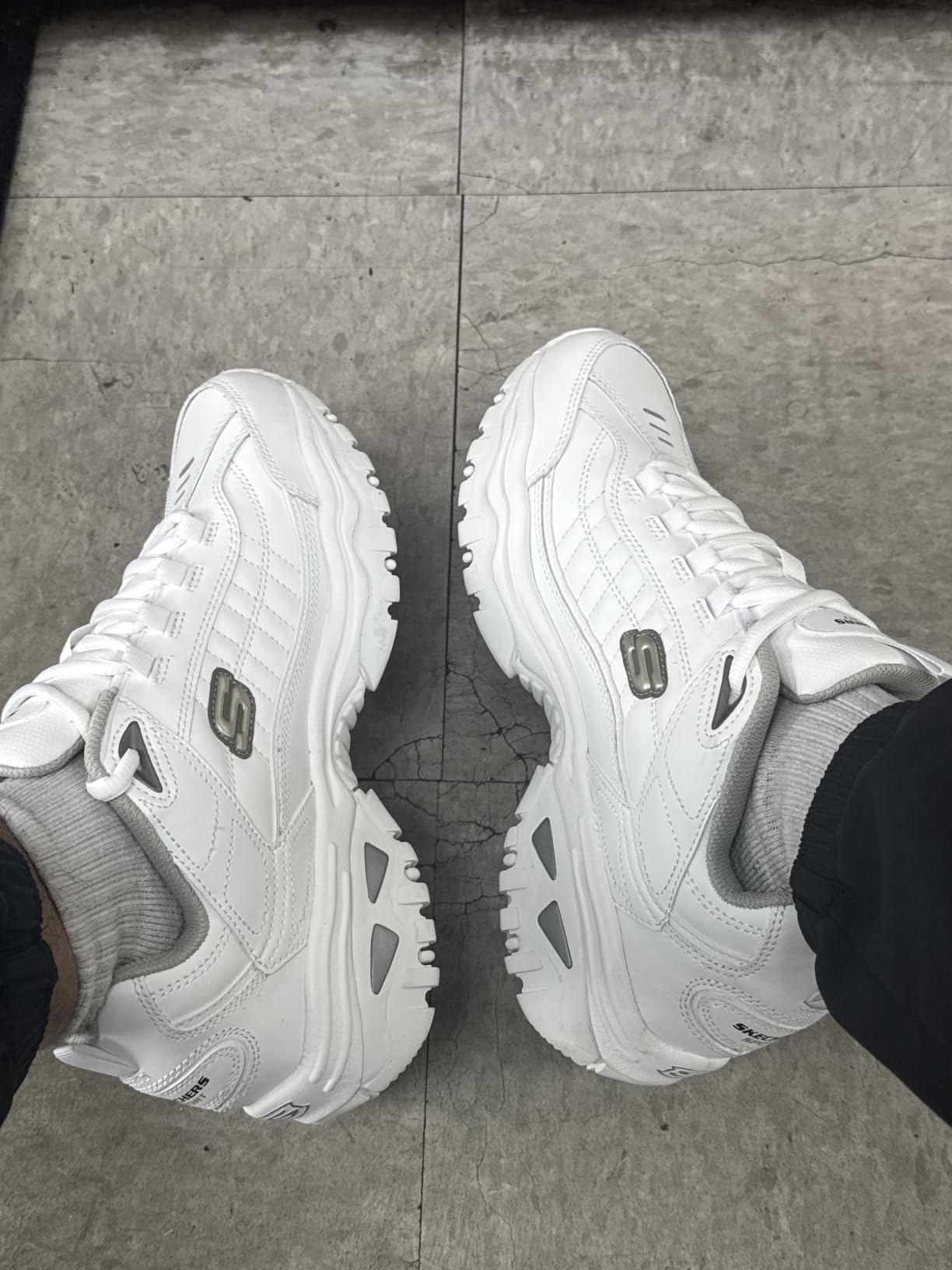 Skechers Men's Energy After Burn Sneaker customer photo 2