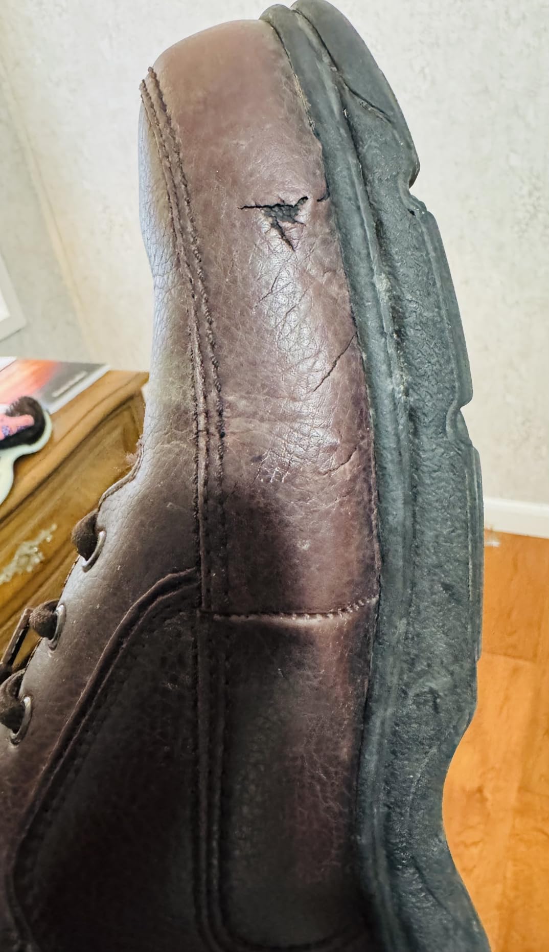 Rockport Men's Eureka Walking Shoe customer photo 1