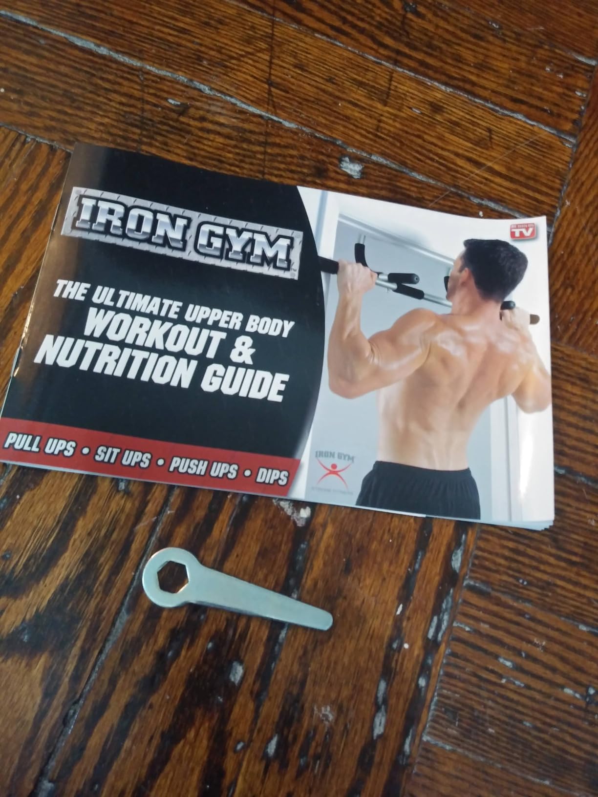 Iron Gym Pull-Up Bar - Total Upper Body Workout Bar for Doorway, Adjustable Width Locking, No Screws Portable Door Frame Horizontal Chin-up Bar, Fitness Exercise customer photo 1