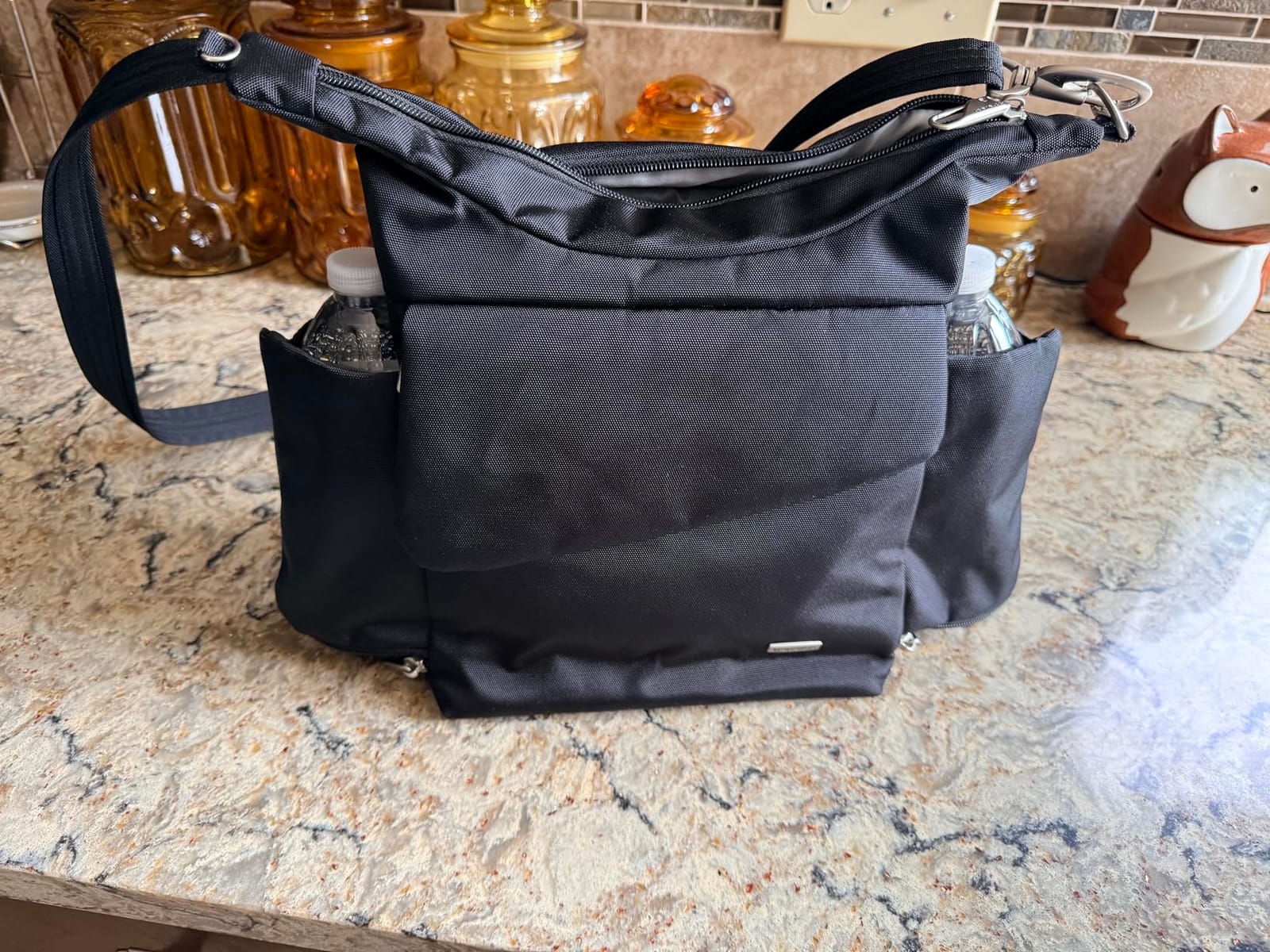 Travelon Anti-Theft Classic Messenger Bag customer photo 1