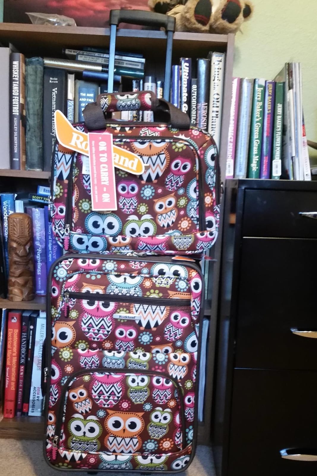 Rockland Fashion Softside Upright Luggage Set, Black/Pink Dot, 4-Piece (14/19/24/28) customer photo 2