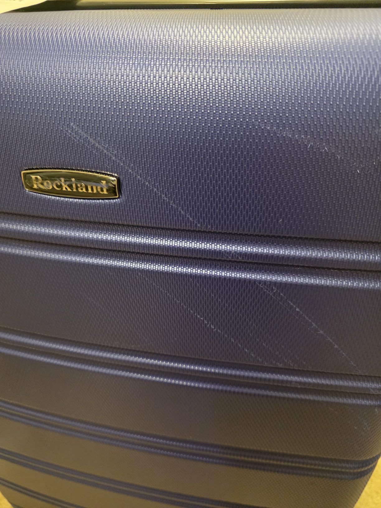 Rockland Melbourne Lightweight Expandable Hardside Spinner Wheel Luggage in Pink customer photo 1