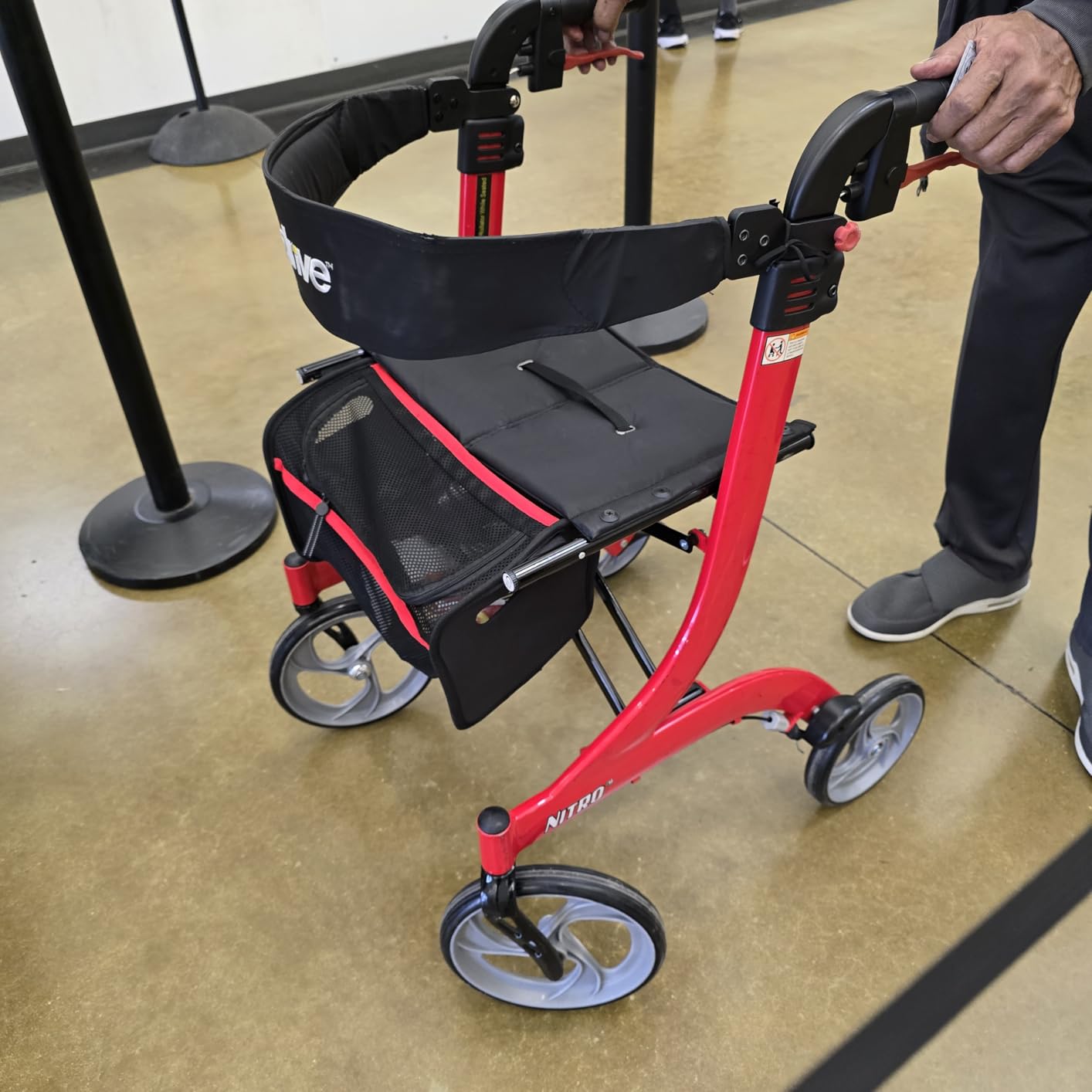 Drive Medical RTL10266 Nitro Euro-Style 4-Wheel Rollator with Seat, Red customer photo 2