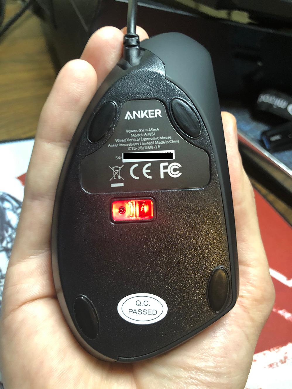 Anker USB Wired Vertical Mouse, Ergonomic Mouse for Computer and Laptops customer photo 2
