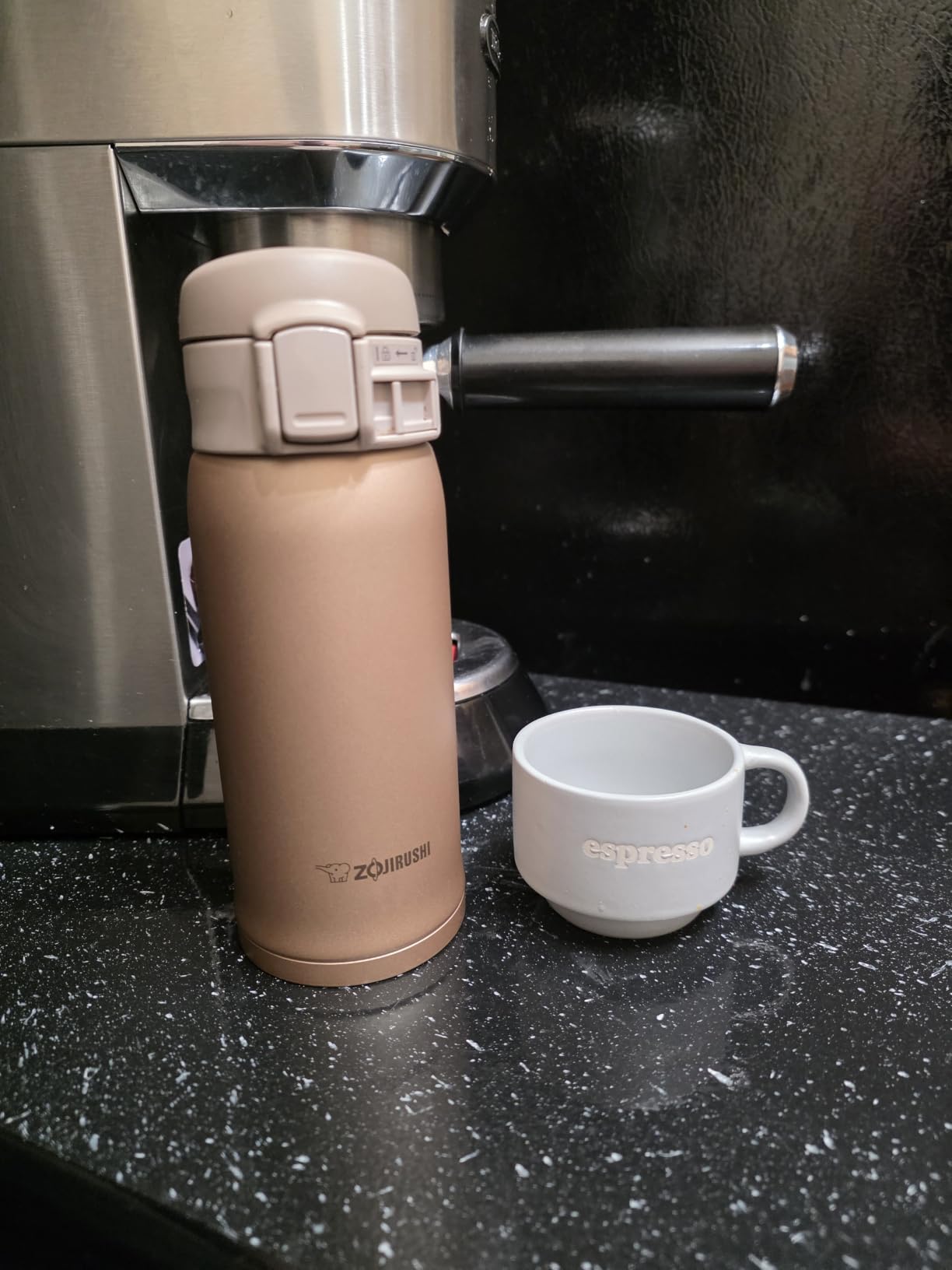 Zojirushi SM-SA60BA Stainless Steel Vacuum Insulated Mug, 1 Count (Pack of 1), Black, 20 oz. customer photo 2