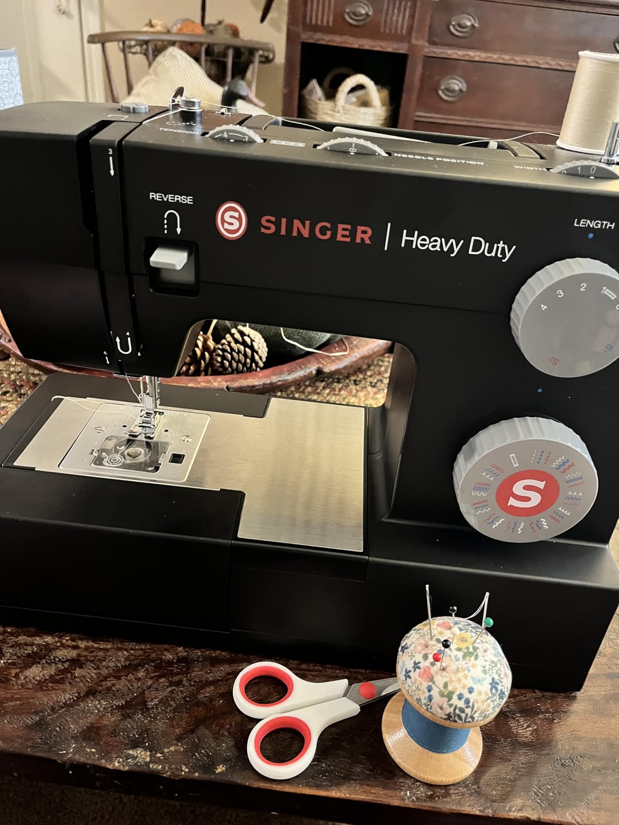 SINGER® 4432 (Grey) High Speed Heavy Duty Sewing Machine + Accessory Kit customer photo 1