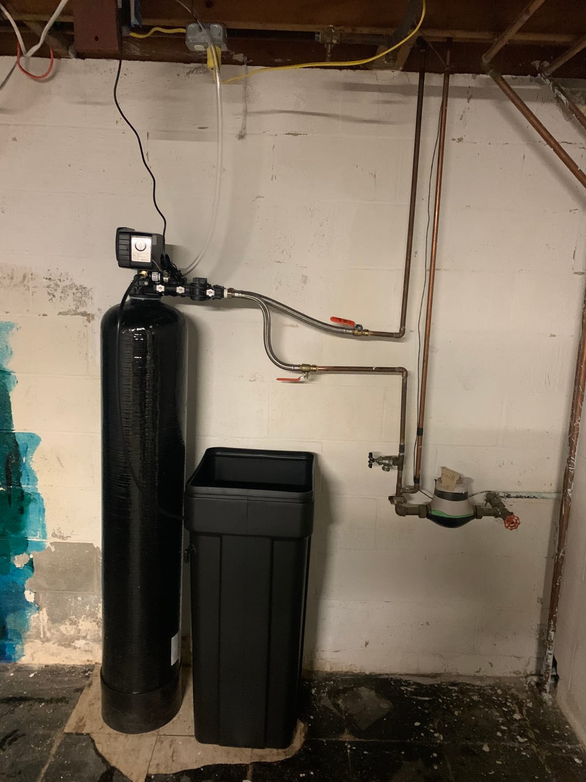 Fleck 5600 SXT Whole House Water Softener, 48,000 Grains, Black customer photo 1