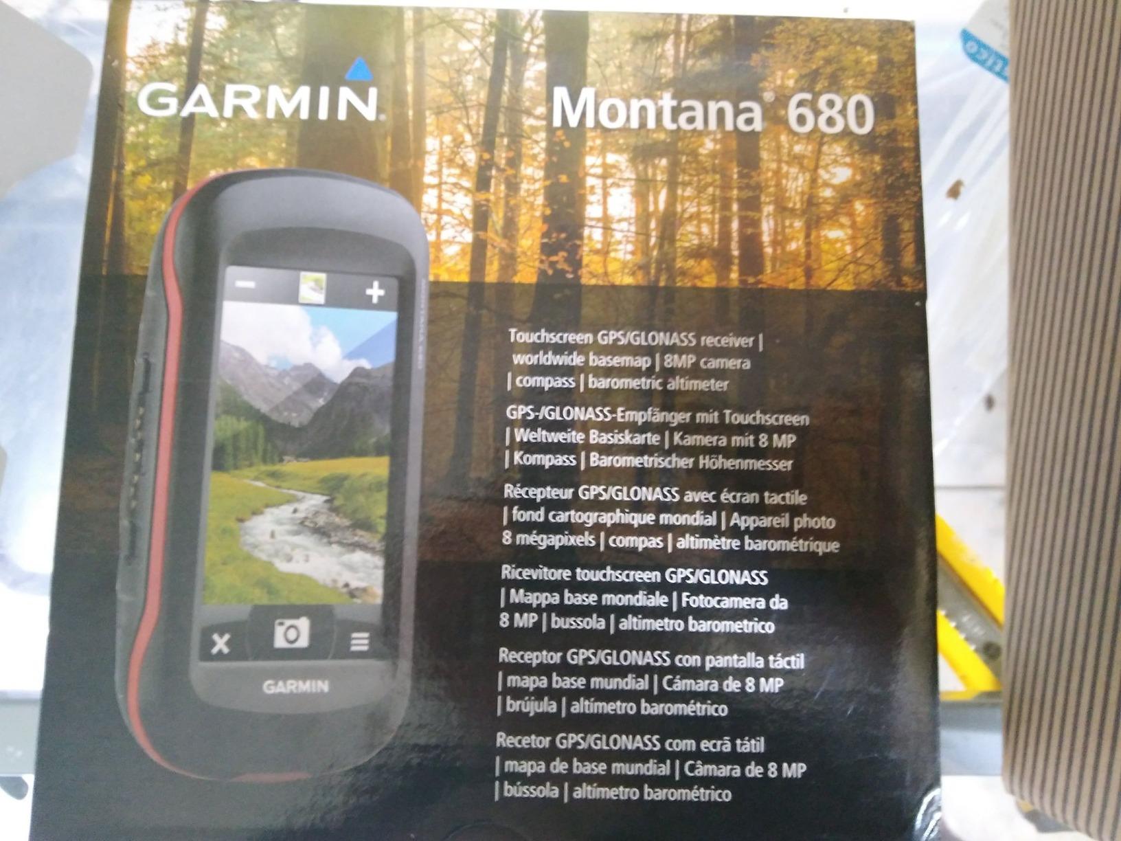 Garmin Montana 680, Touchscreen Hiking Handheld, GPS/GLONASS with 8 Megapixel Camera customer photo 1