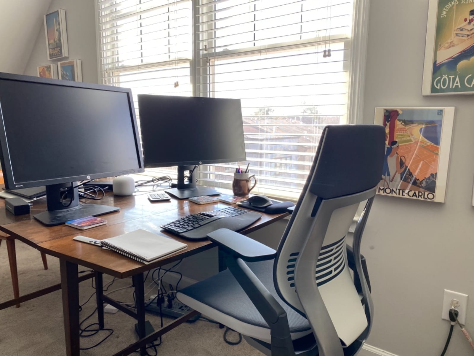 Steelcase Gesture Office Chair - Ergonomic Work Chair with Wheels for Carpet - Comfortable - Intuitive-to-Adjust for Desk - 360-Degree Arms - Licorice Fabric customer photo 1
