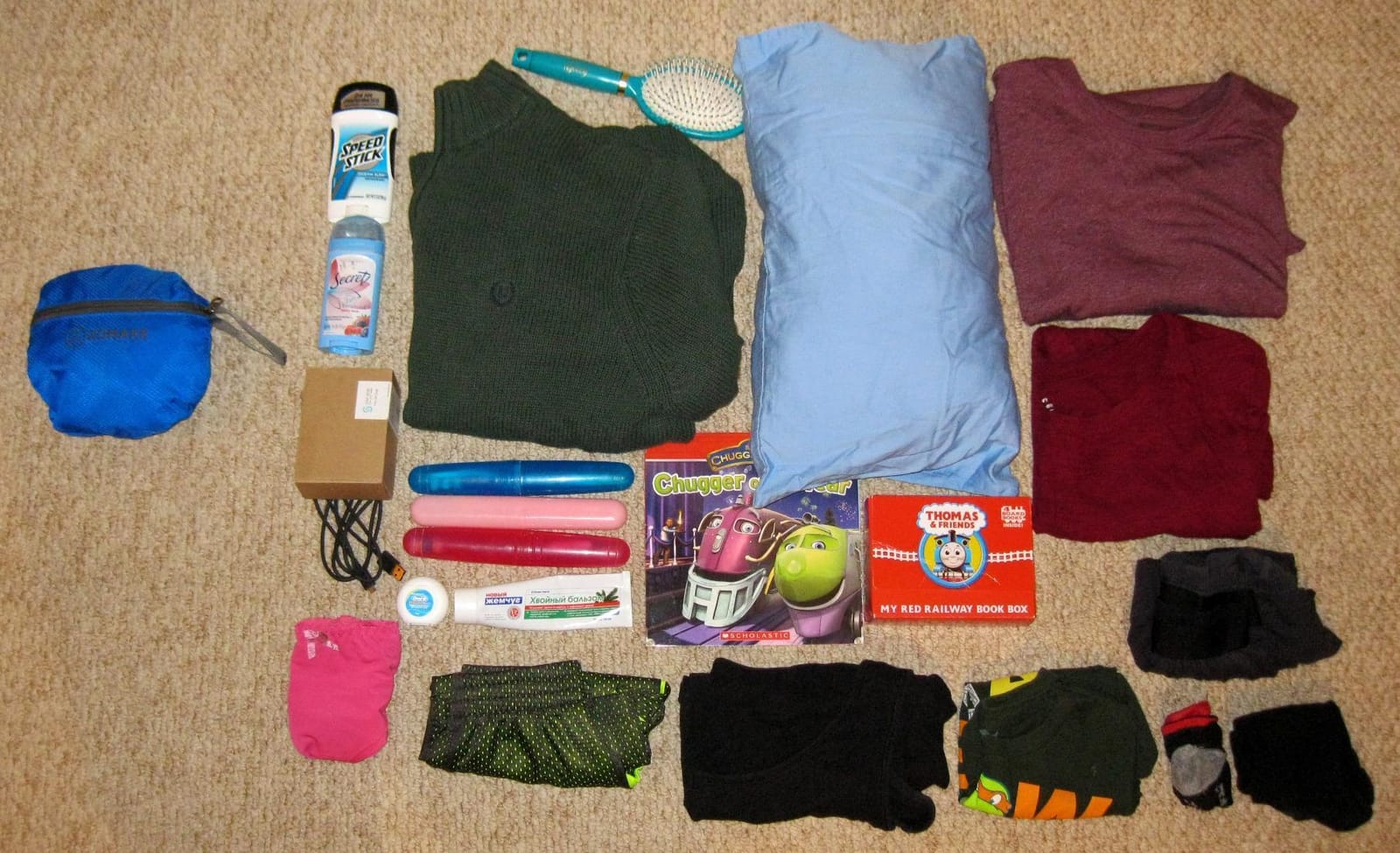 ZOMAKE Lightweight Packable Backpack, Foldable Small Travel Day Pack customer photo 2