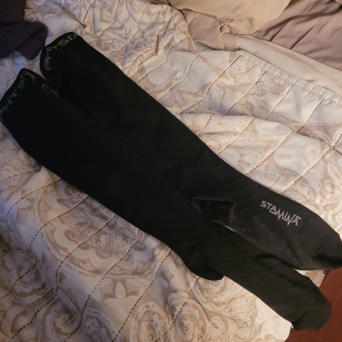 Physix Gear Compression Socks 20-30 mmHg - Men & Women - Running, Nurses, Shin Splints, Flight, Travel customer photo 2