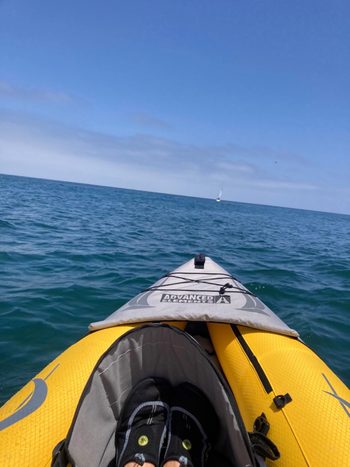 Advanced Elements - Island Voyage 2 Inflatable Kayak - Recreational Convertible Kayak - for 1 or 2 Person - 11 ft - Yellow customer photo 2