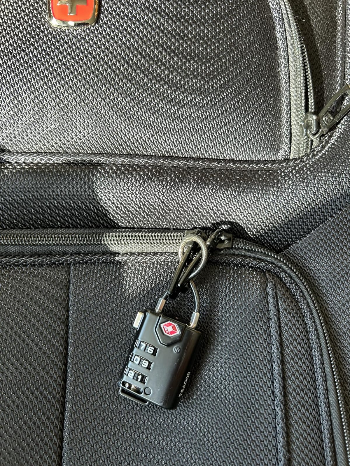 TSA Approved Cable Luggage Locks, Re-settable Combination with Alloy Body customer photo 2