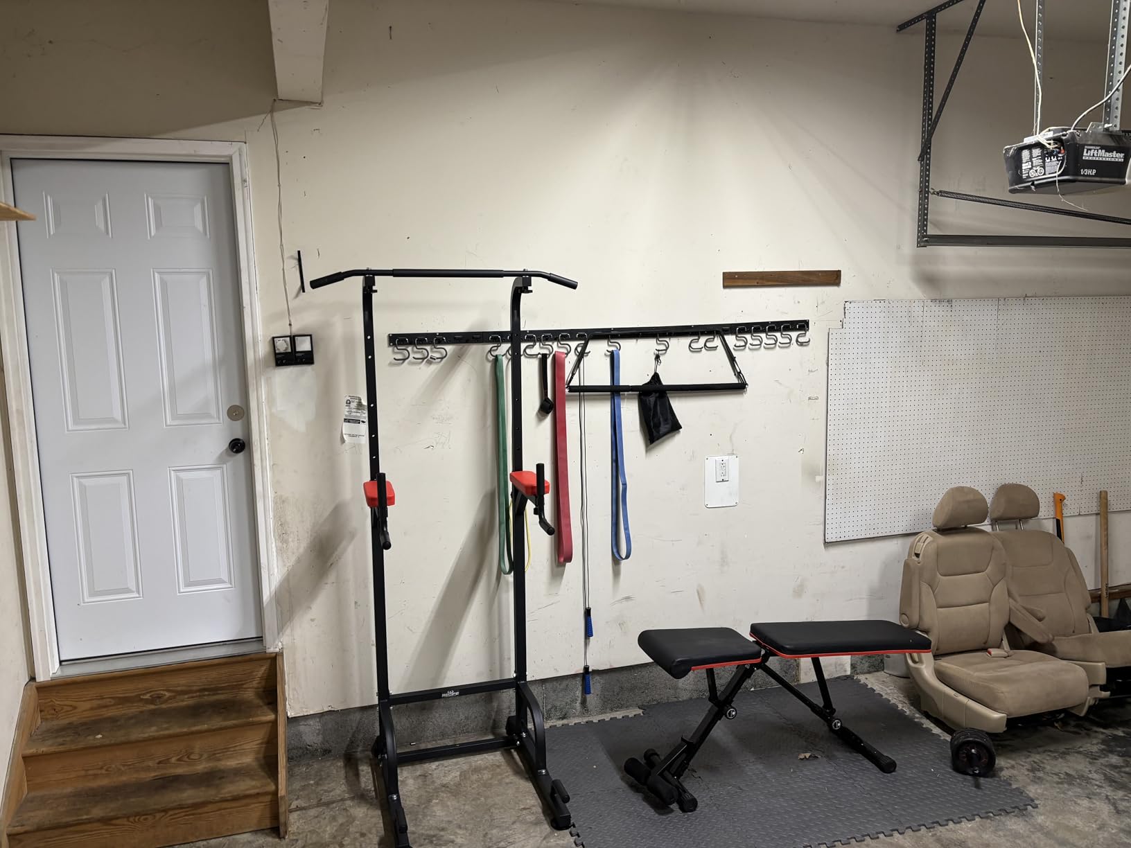 RELIFE REBUILD YOUR LIFE Pull Up Bar Free Standing Power Tower for Home Gym customer photo 2
