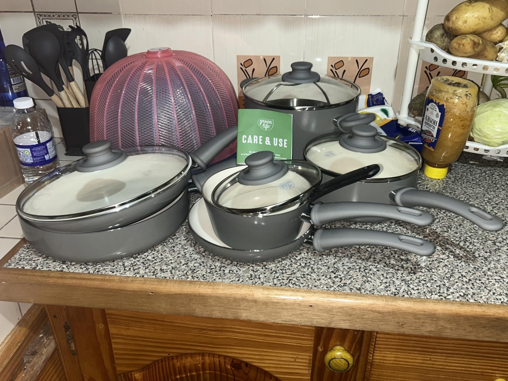 GreenLife 16 Piece Ceramic Nonstick Pots & Pans Cookware Set, Turquoise customer photo 1