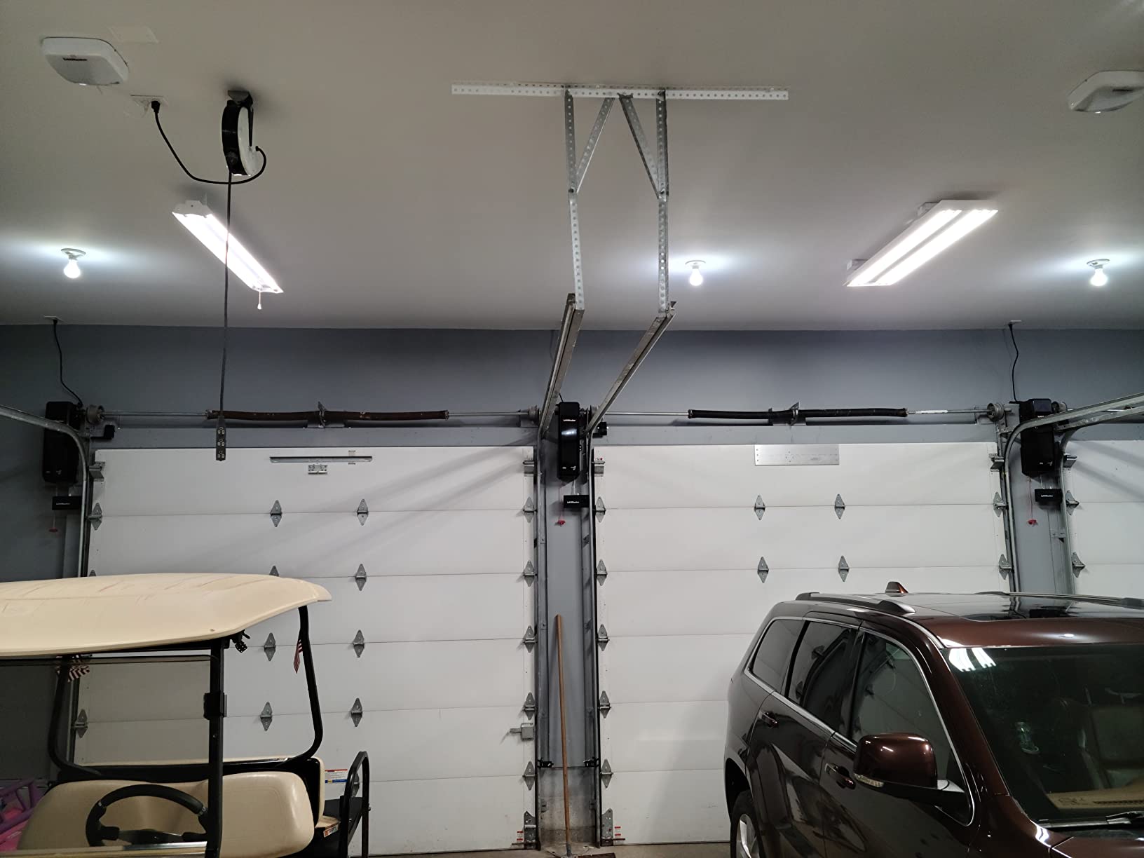 LiftMaster Premium Series 98022 (Replaces 8500W) Jackshaft Garage Door Operator, WiFi customer photo 1