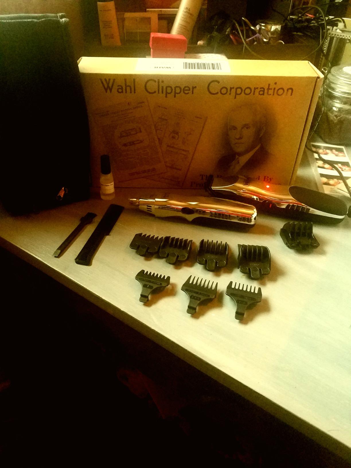 Wahl Groomsman Rechargeable Beard Trimmer Kit & Bonus Battery Nose Trimmer customer photo 1