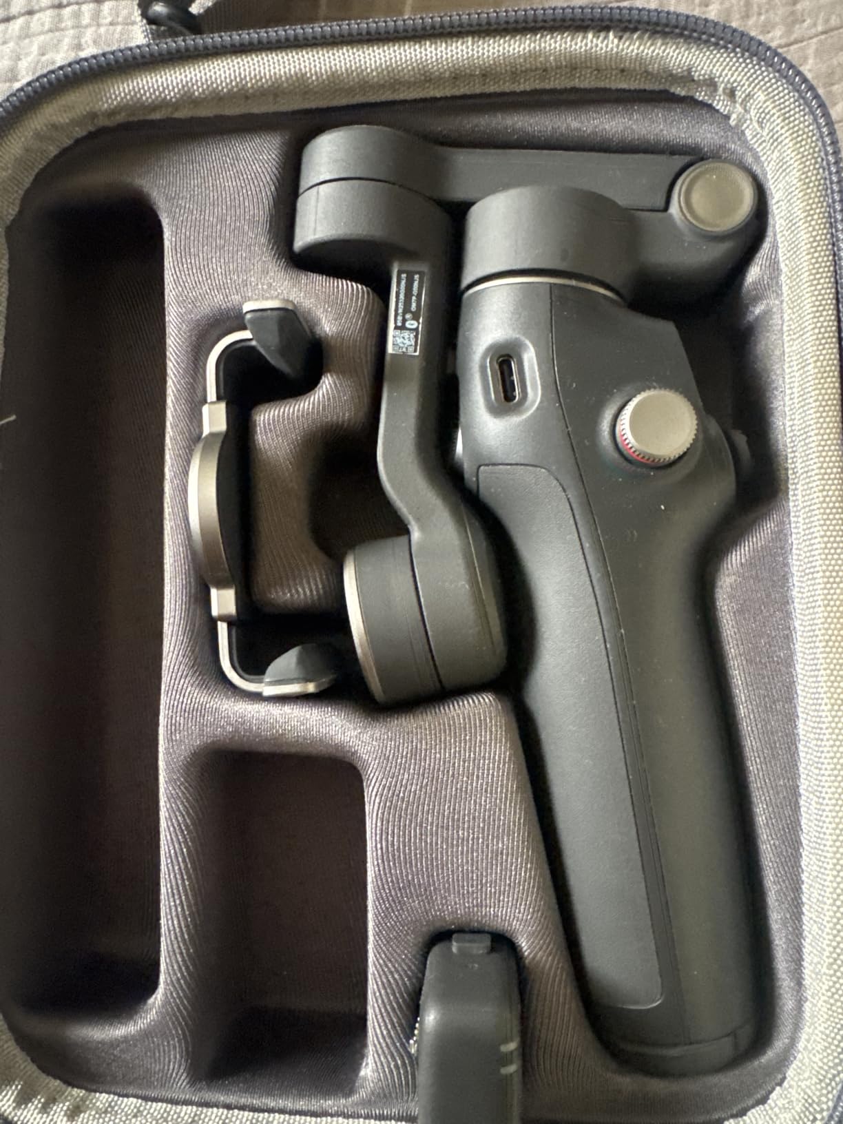 DJI Osmo Mobile 7P Gimbal Stabilizer for iPhone & Android, Native Tracking customer photo 2