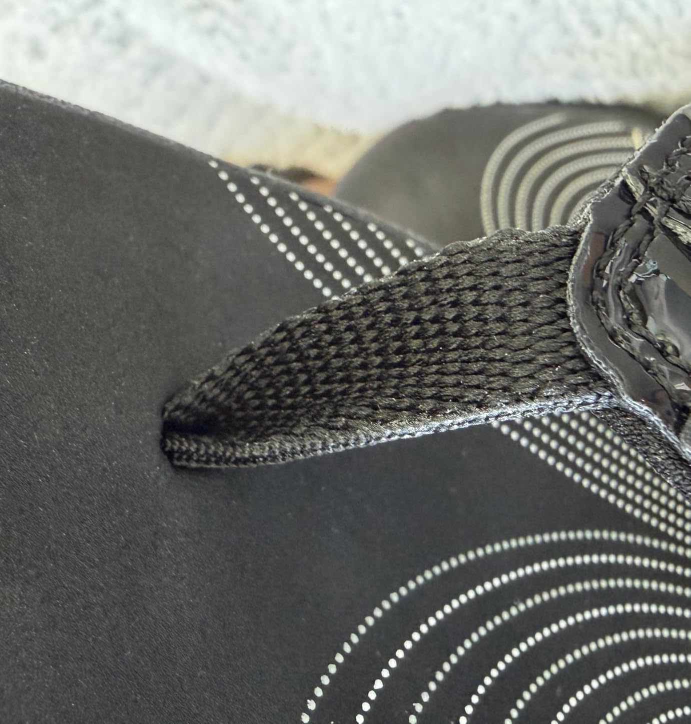Clarks Women's Breeze Sea Flip-Flop customer photo 2