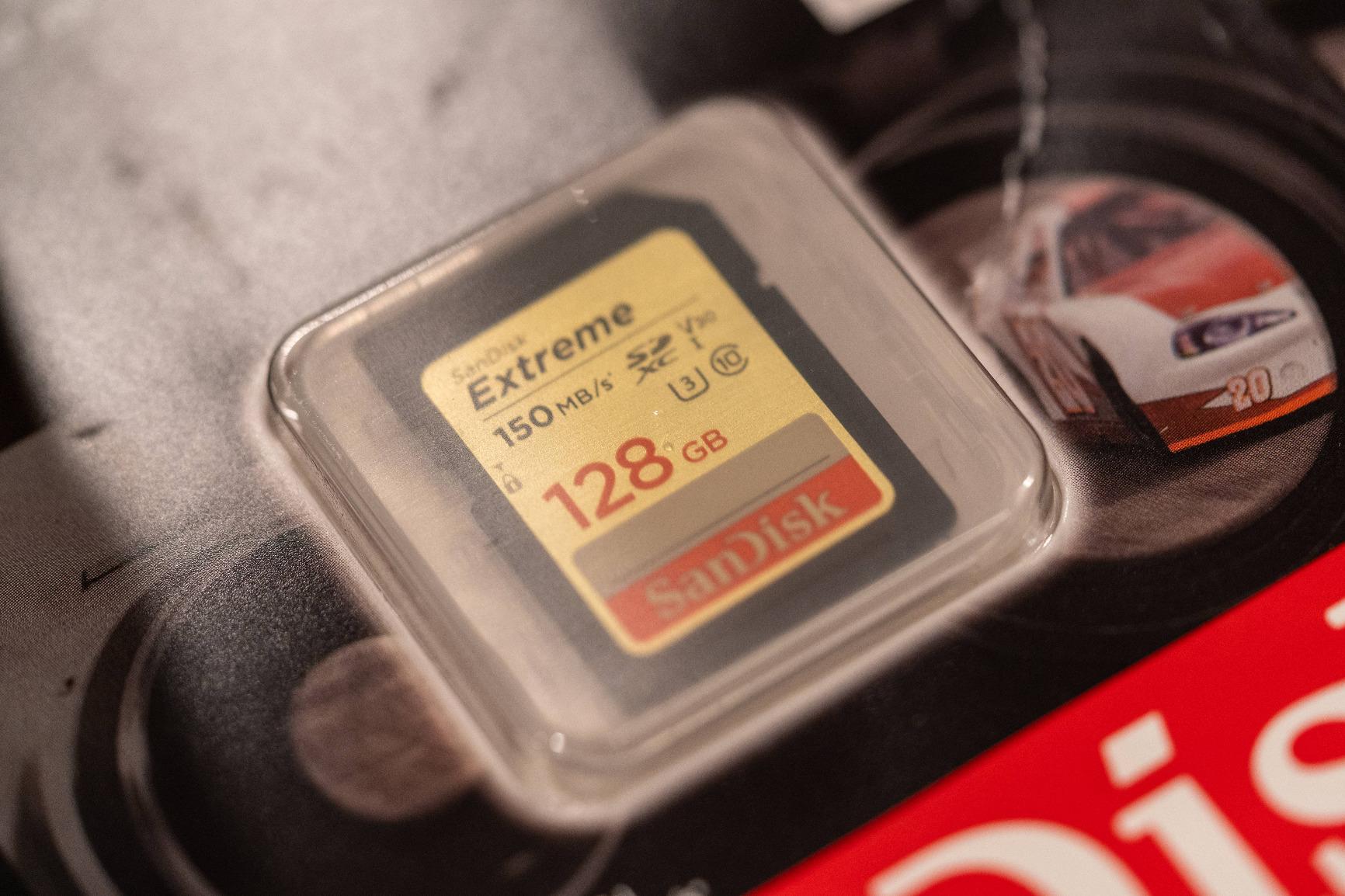 SANDISK 128GB Extreme SDXC UHS-I Memory Card - 150MB/s, C10, U3, V30, 4K UHD, SD Card - SDSDXV5-128G-GNCIN customer photo 2