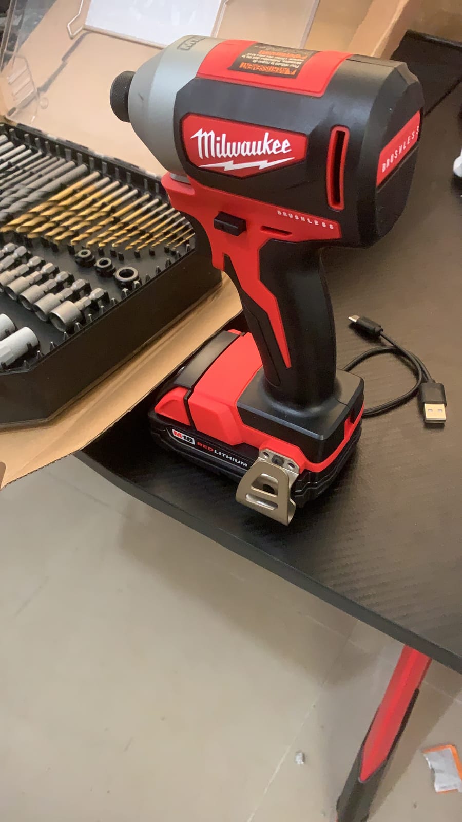 Milwaukee 2892-22CT M18 Compact Brushless 2-Tool Combo Kit, Drill Driver/Impact Driver customer photo 2