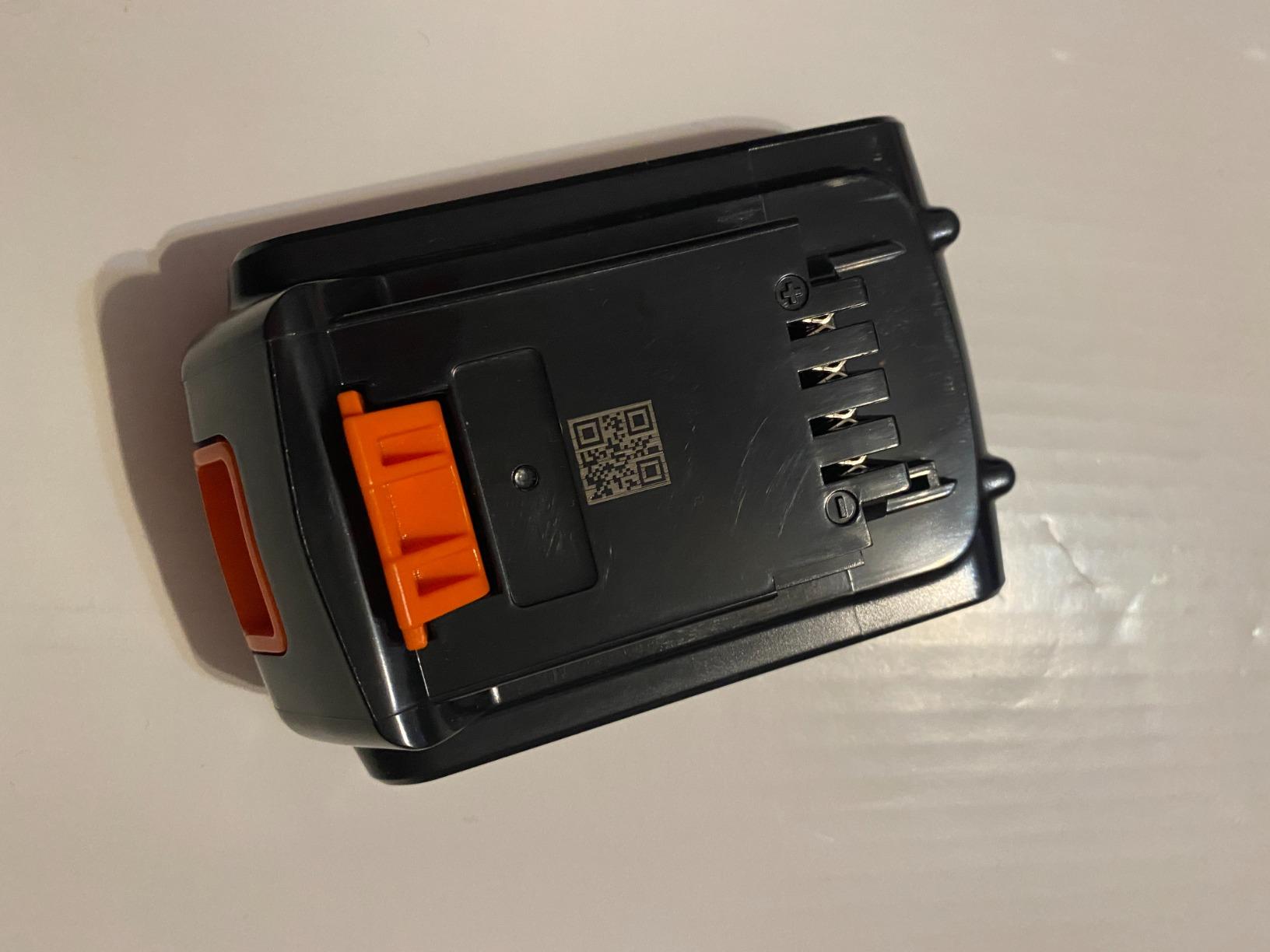 BLACK+DECKER 20V MAX Cordless Drill Kit with ‎Battery, Charger, Includes Double Sided Drill Bit (BCD702C1) customer photo 1