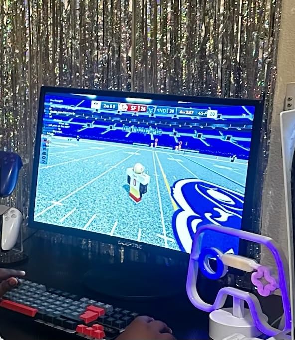 Sceptre Curved 24-inch Gaming Monitor 1080p R1500 98% sRGB HDMI x2 VGA Build-in Speakers, VESA Wall Mount Machine Black (C248W-1920RN Series) customer photo 1
