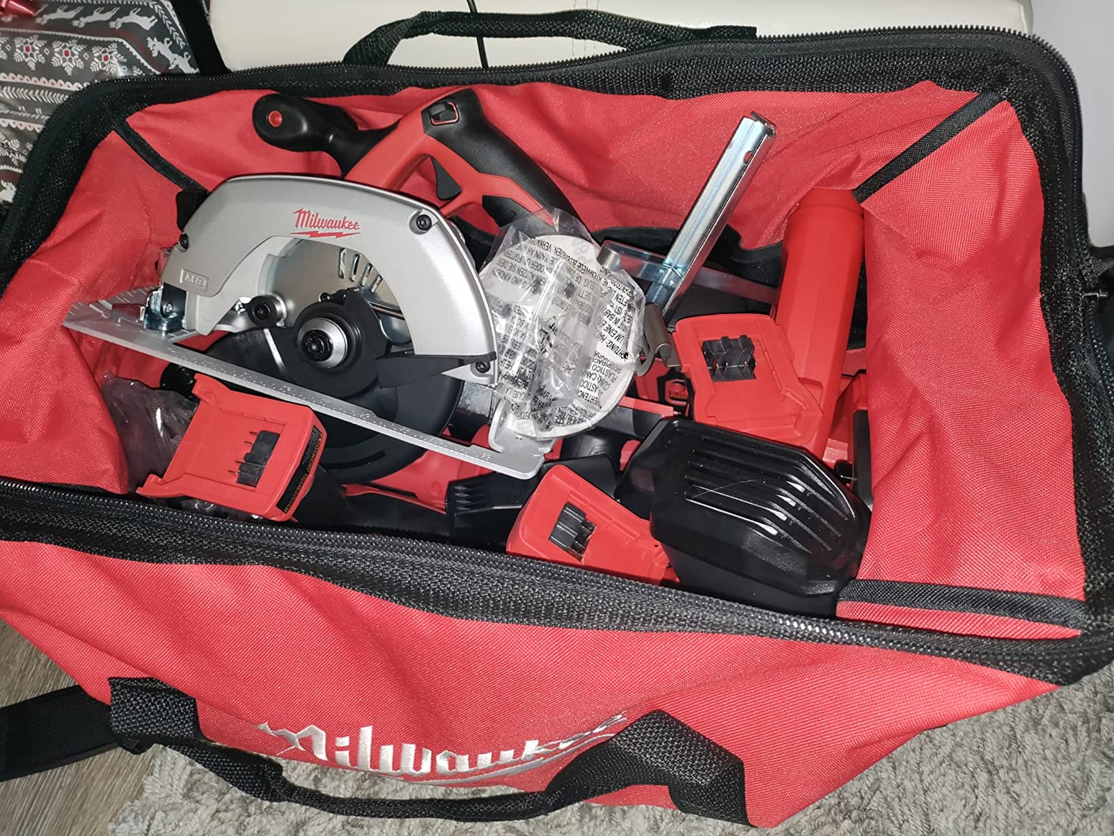 MILWAUKEE M18 18-Volt Lithium-Ion Cordless 9-Tool Combo Kit with 3 4.0 Ah Batteries, Charger and Tool Bag customer photo 2