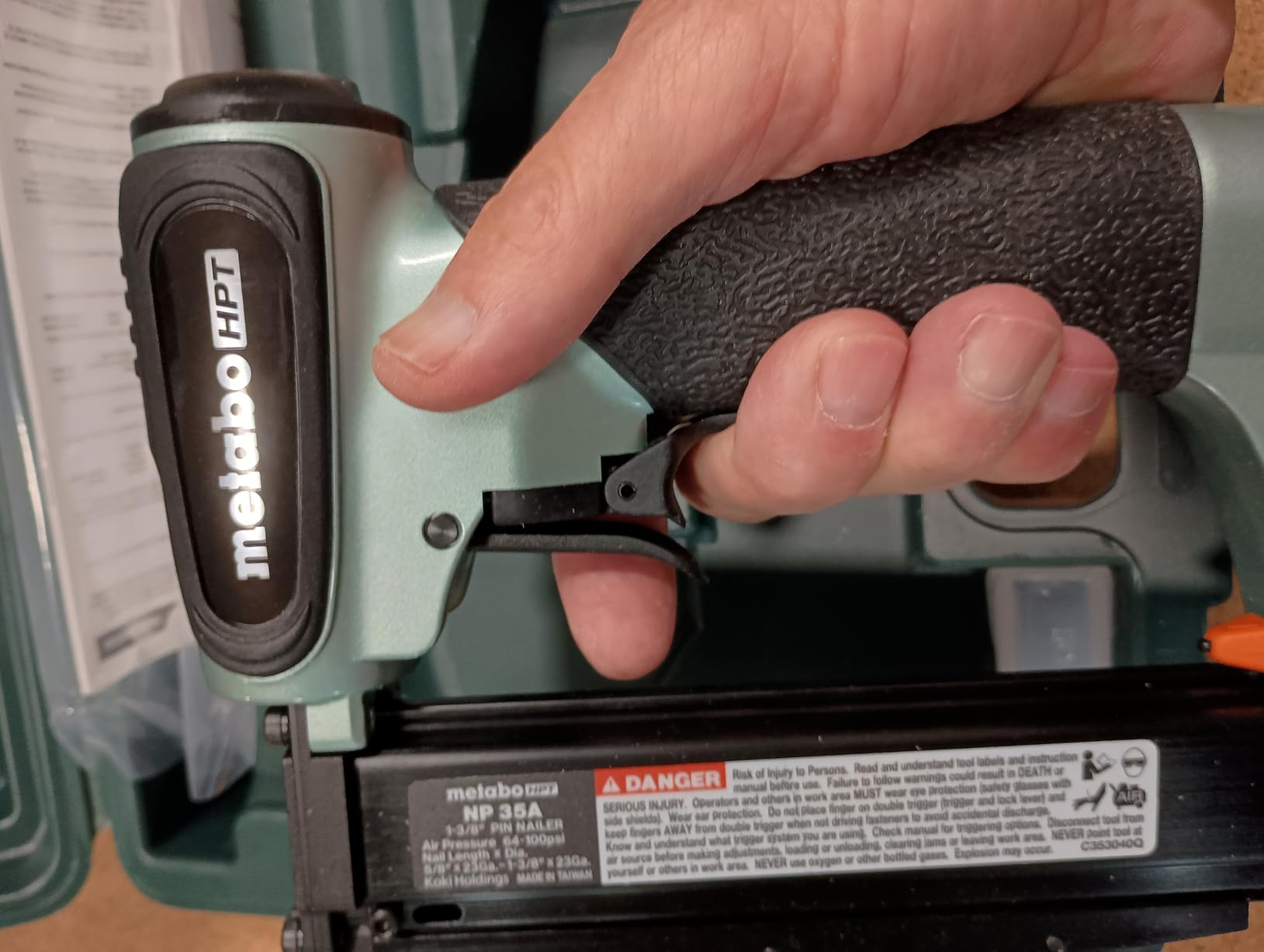 Metabo HPT 23 Gauge Pin Nailer, Pneumatic Lightweight, NP35A customer photo 1
