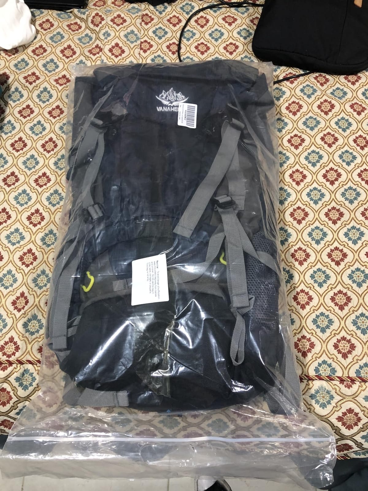 WoneNice 50L(45+5) Waterproof Hiking Backpack Outdoor Daypack w/Rain Cover customer photo 1