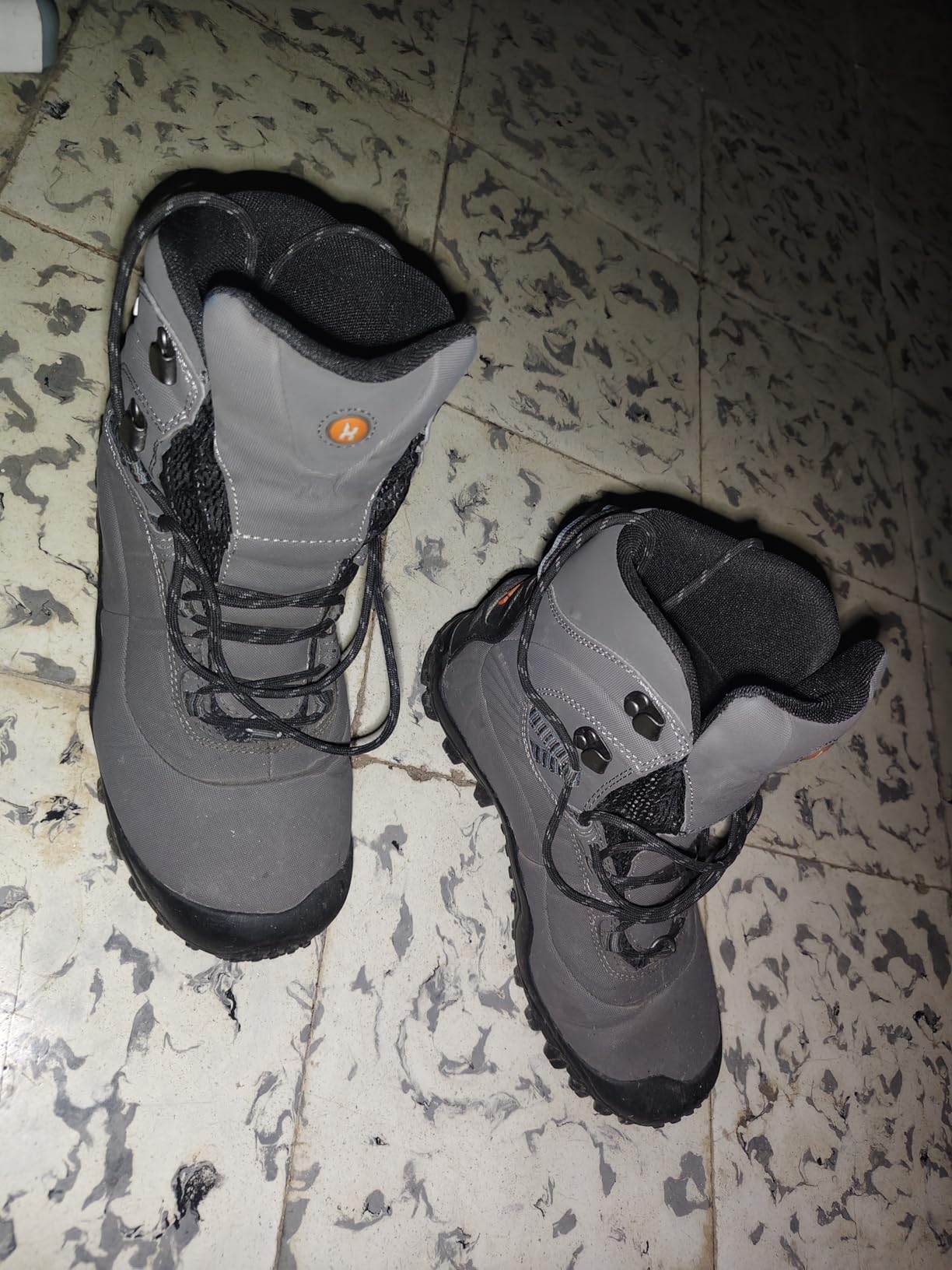 XPETI Men’s Thermator Mid-Rise Lightweight Hiking Insulated Non-Slip Outdoor Boots customer photo 1
