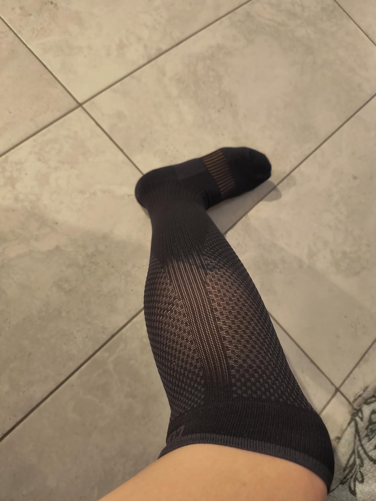 Easy On/Off Energy Compression Socks customer photo 2