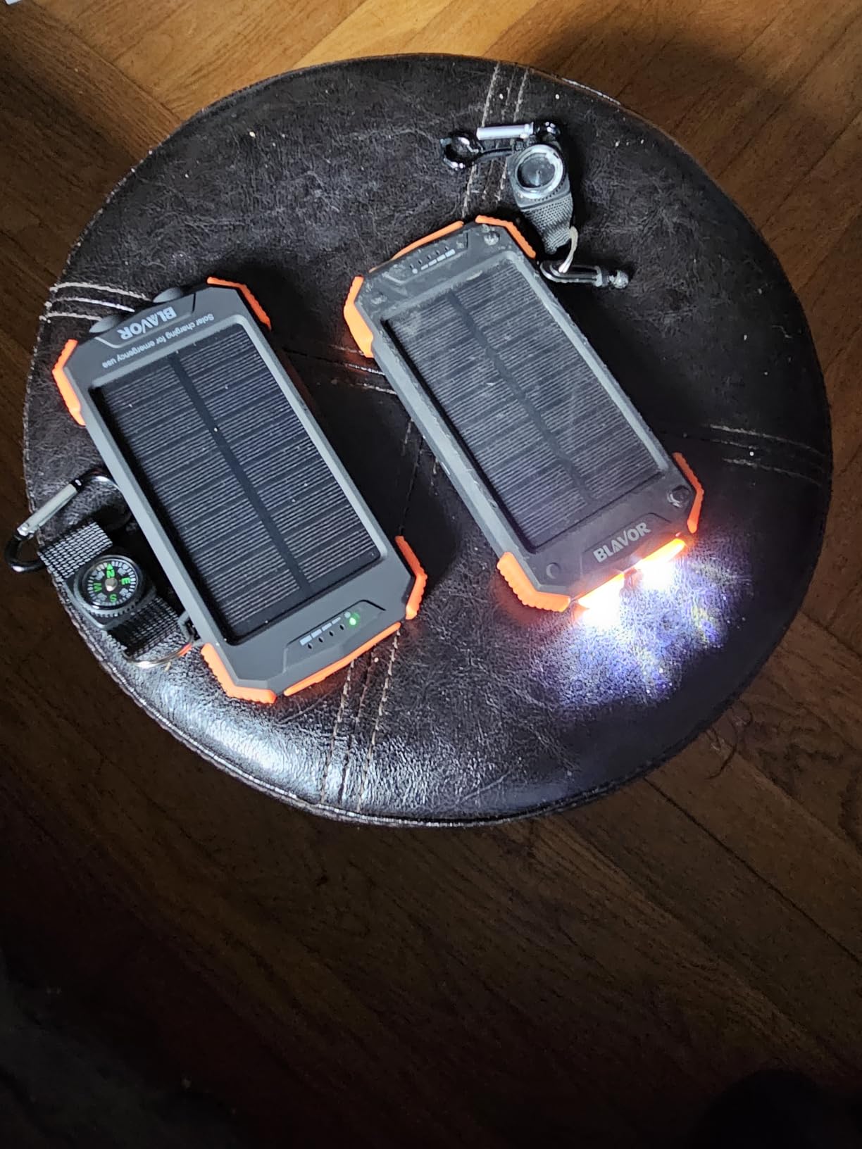 BLAVOR Solar Power Bank 10,000mAh Portable Wireless Charger for Cell Phones customer photo 1