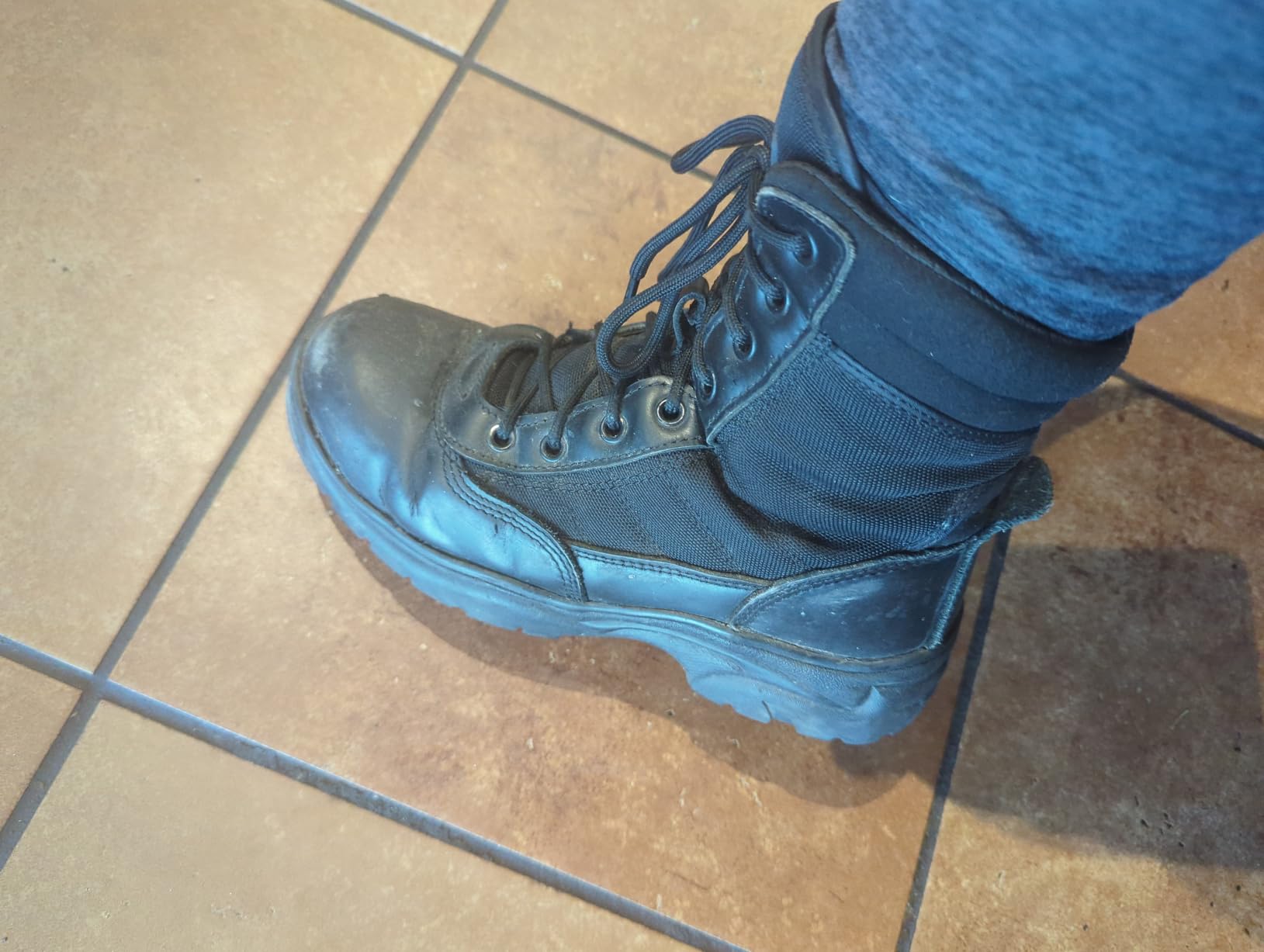 NORTIV 8 Men's Steel Toe Work Boots Side Zipper customer photo 1