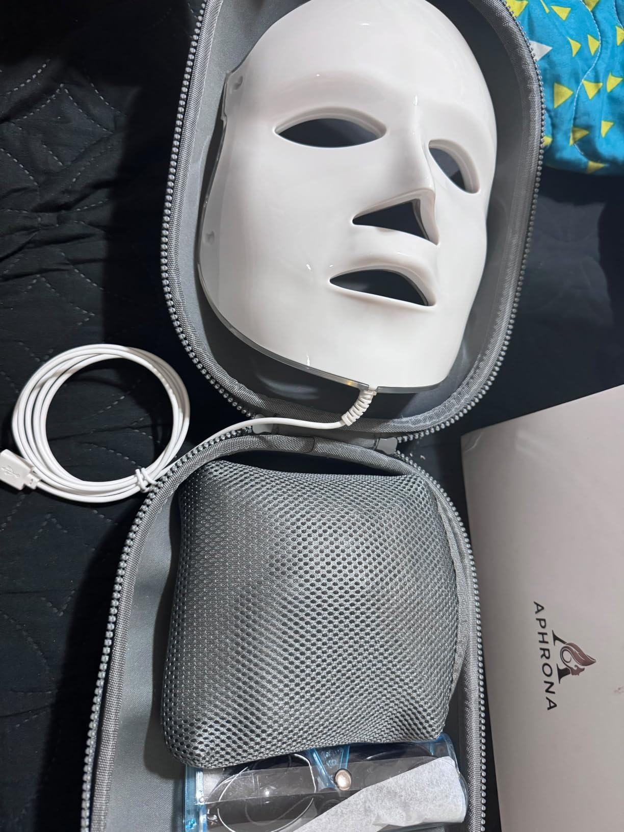 Aphrona® | FDA cleared Moonlight LED Facial Mask Skin Care Mask, LED Light Therapy for face, Red light Blue light for Acne Removal Wrinkle Reduction，450 Powerful LED Chips customer photo 1