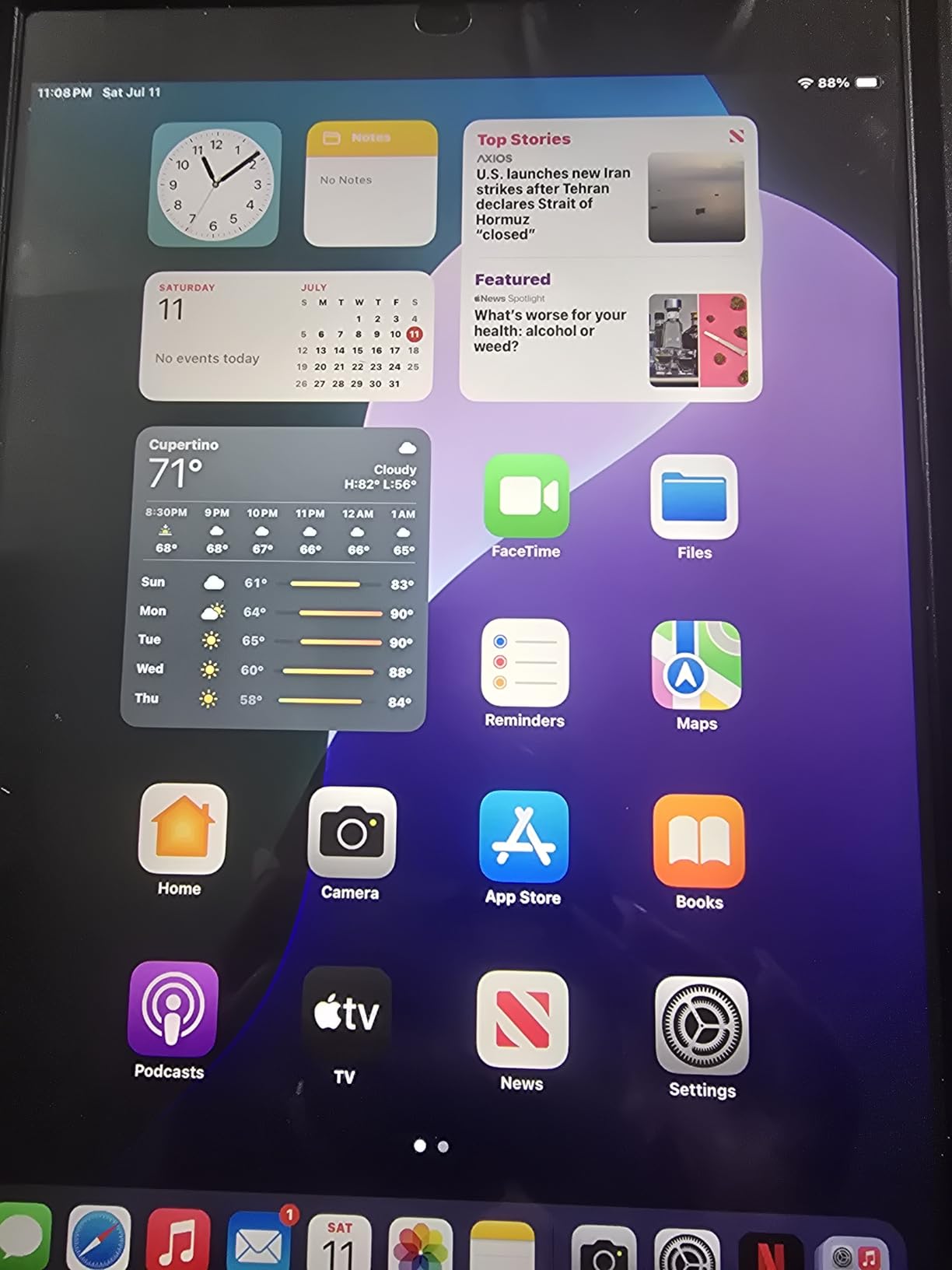 Apple iPad, 10.2-Inch, Wi-Fi, 32GB, Space Gray (Renewed) customer photo 1