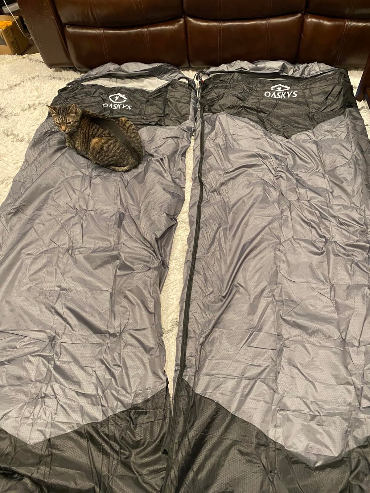 oaskys Camping Sleeping Bag - 3 Season Warm & Cool Weather - Summer Spring Fall Lightweight Waterproof for Adults Kids - Camping Essentials Gear Accessories Hiking Sleep Must Haves customer photo 1