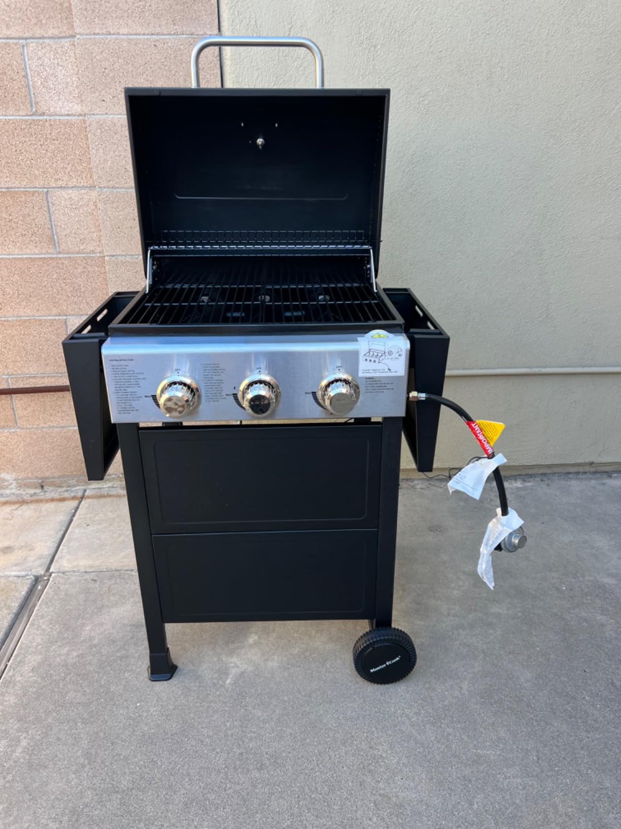 MASTER COOK 3 Burner BBQ Propane Gas Grill, 472 Sq. In. Cooking Area, 30,000 BTU Stainless Steel Barbecue Grill with Two Foldable Shelves for Outdoor Patio, Backyard customer photo 1