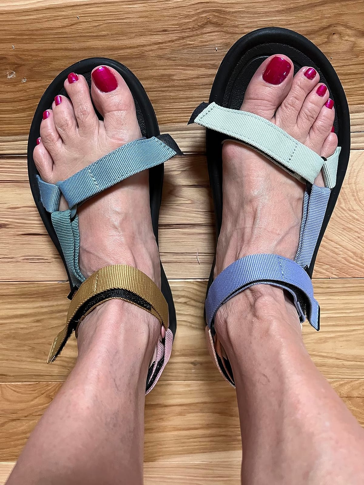 Teva Women's Hurricane XLT 2 Sport Sandal customer photo 1
