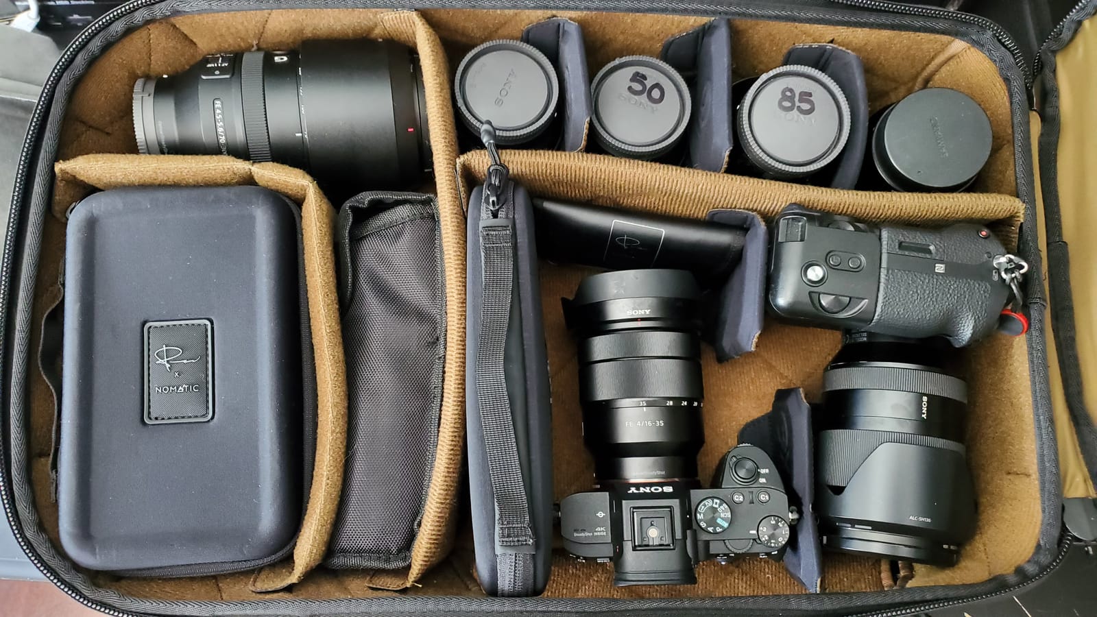 NOMATIC McKinnon Camera Backpack 35L - Camera Bag for Photographers - V1 customer photo 2