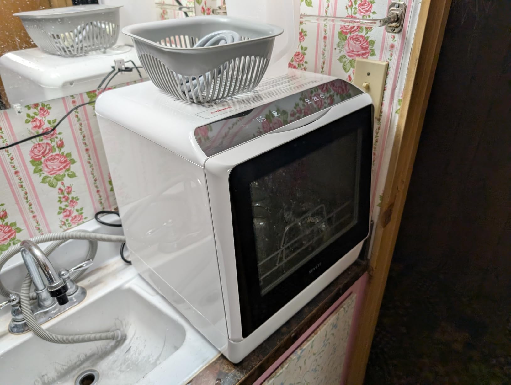 NOVETE Portable Countertop Dishwashers for Small Apartments customer photo 2