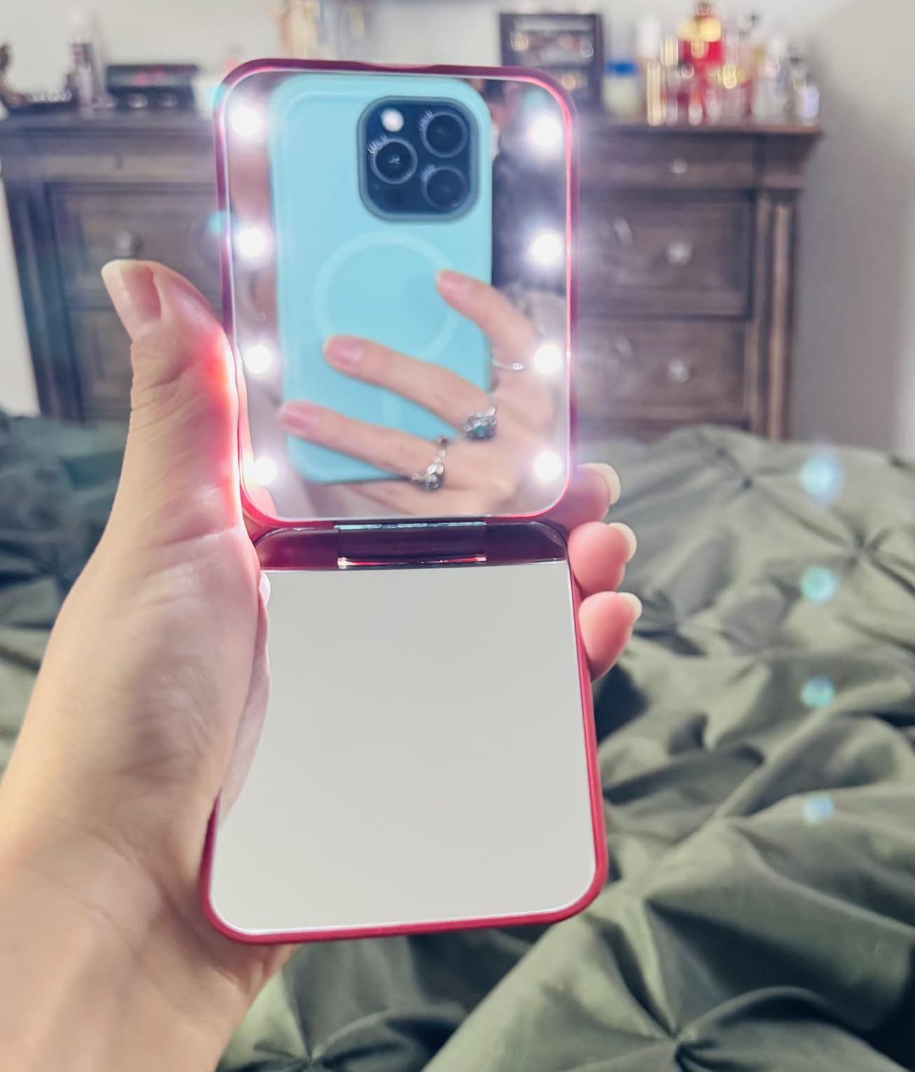 Kintion Pocket Mirror, 1X/3X Magnification LED Compact Travel Makeup Mirror with Light for Purse, 2-Sided, Portable, Folding, Handheld, Small Lighted Mirror for Gift, Pink customer photo 2