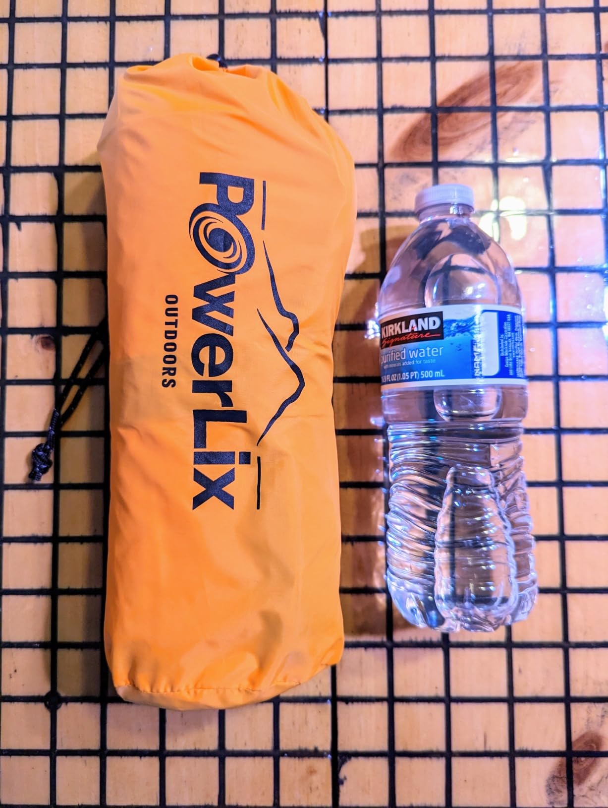 POWERLIX Sleeping Pad – Ultralight Inflatable Sleeping Mat, Ultimate for Camping, Backpacking, Hiking – Airpad, Inflating Bag, Carry Bag, Repair Kit – Compact & Lightweight Air Mattress (Black) customer photo 1