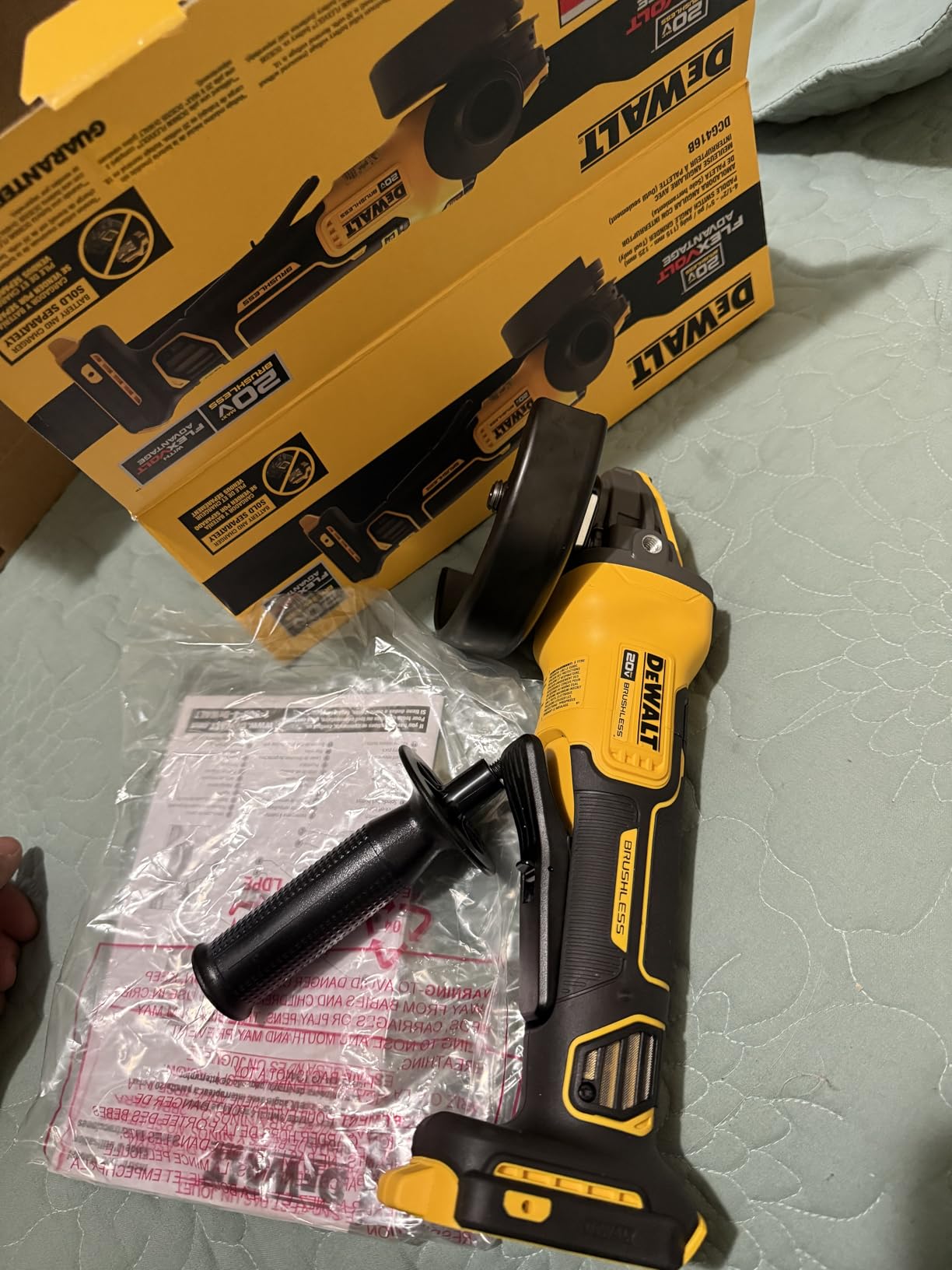 DEWALT FLEXVOLT ADVANTAGE 20V MAX* Angle Grinder, Paddle Switch, 4-1/2-Inch to 5-Inch, Tool Only (DCG416B) customer photo 2
