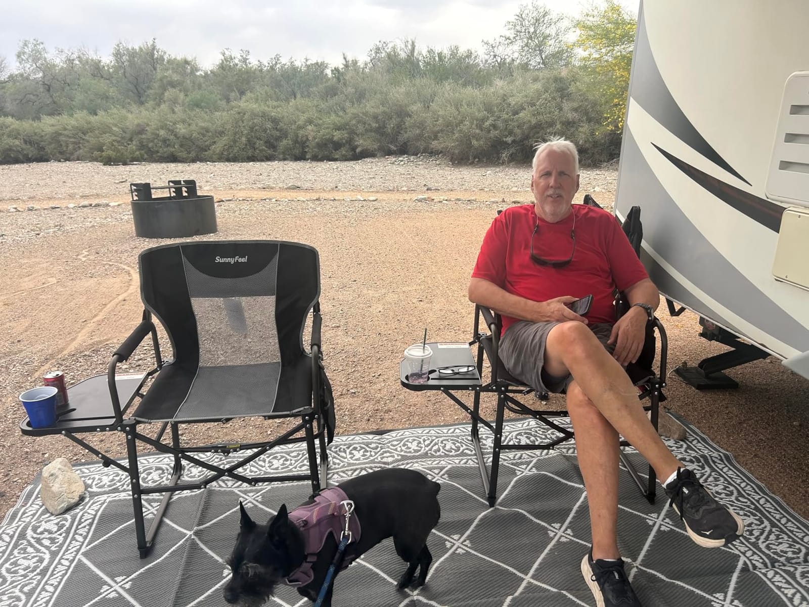 SUNNYFEEL Oversized Camping Chair Portable Directors Chairs with Side Table customer photo 1
