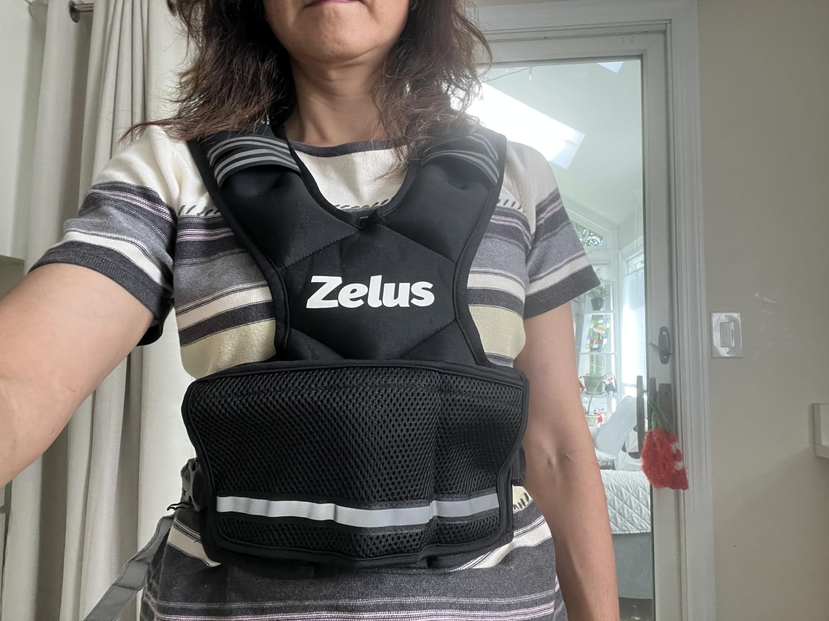 ZELUS Weighted Vest for Men Women,Adjustable 4-32lb Vest, Removable Weights customer photo 2