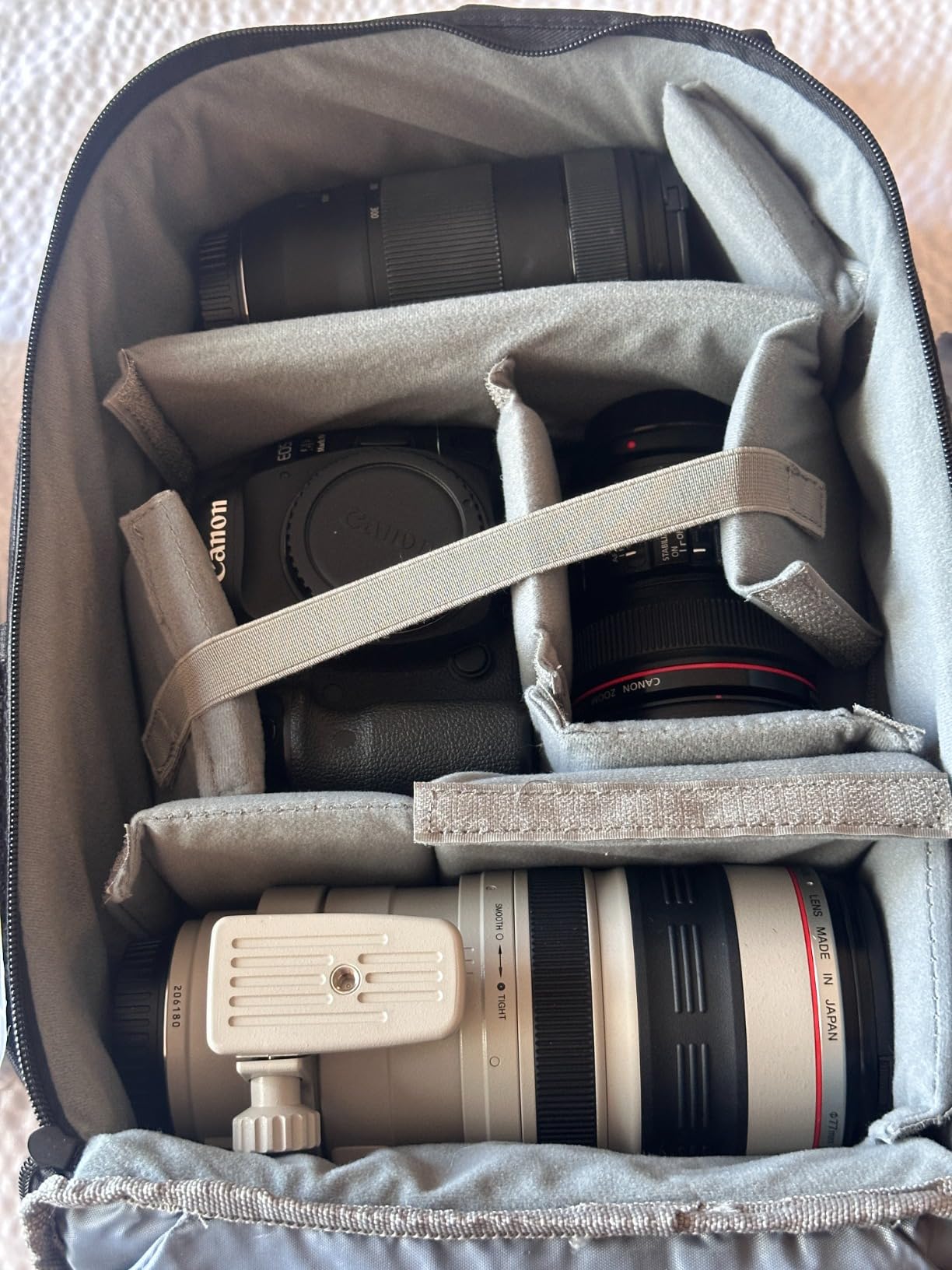 TARION Small Camera Backpack for Photographers Compact 12L Black TB-S customer photo 2