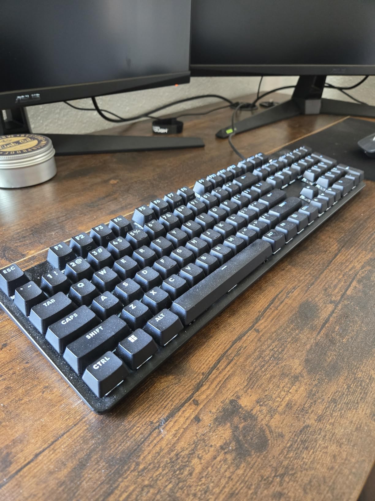 Logitech G413 SE Full-Size Mechanical Gaming Keyboard - Black customer photo 1
